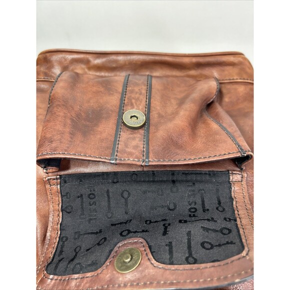 Fossil Genuine Leather Long Live Vintage 1954 Bucket Backpack Brown Key Charm - Picture 7 of 16